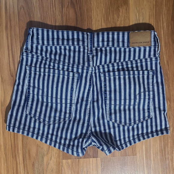 American Eagle Hi-Rise Shortie with White Stripes - Picture 2 of 6